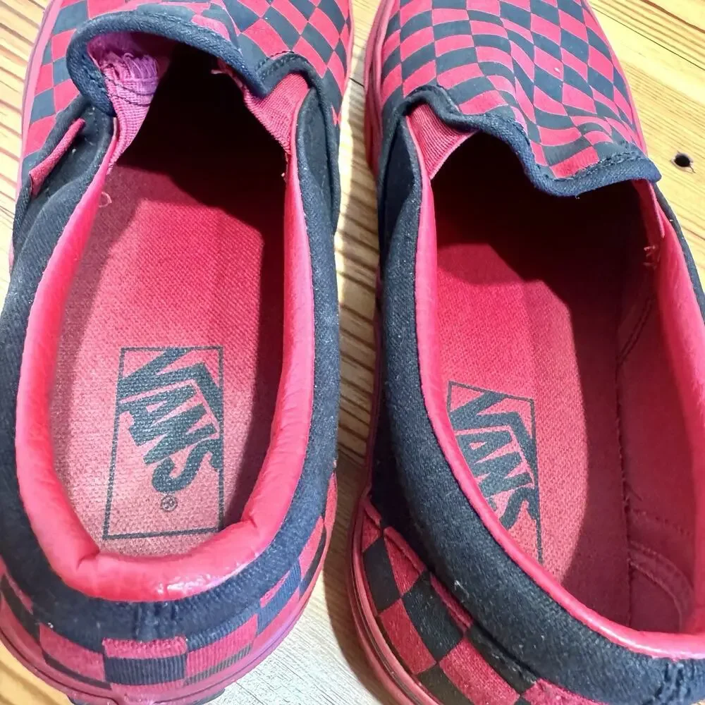 Vans Classic Slip On Checkerboard Red Black Mens 8.5 Womens 10 Skate Flat Shoes
